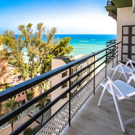 Stylish Studio For Rent With Fantastic Location In Marbella Promenade. Buitenkant foto