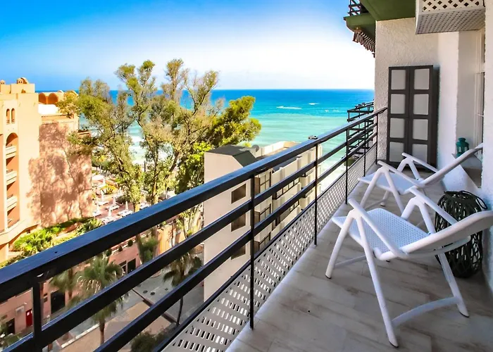 Stylish Studio For Rent With Fantastic Location In Marbella Promenade.